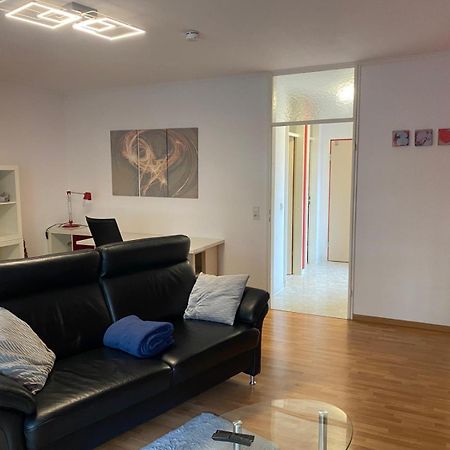 Zwei Zimmer Appartment Mit Balkon Und Stellplatz Voll Moebliert Trier Luaran gambar