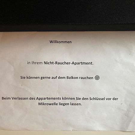 Zwei Zimmer Appartment Mit Balkon Und Stellplatz Voll Moebliert Trier Luaran gambar